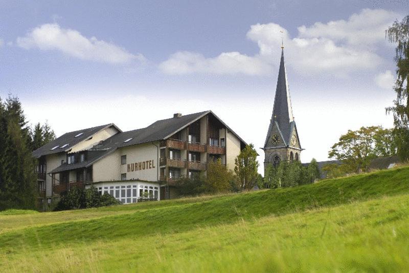 Gasthof Deutscher Adler Und Hotel Puchtler Bischofsgrün Exterior foto